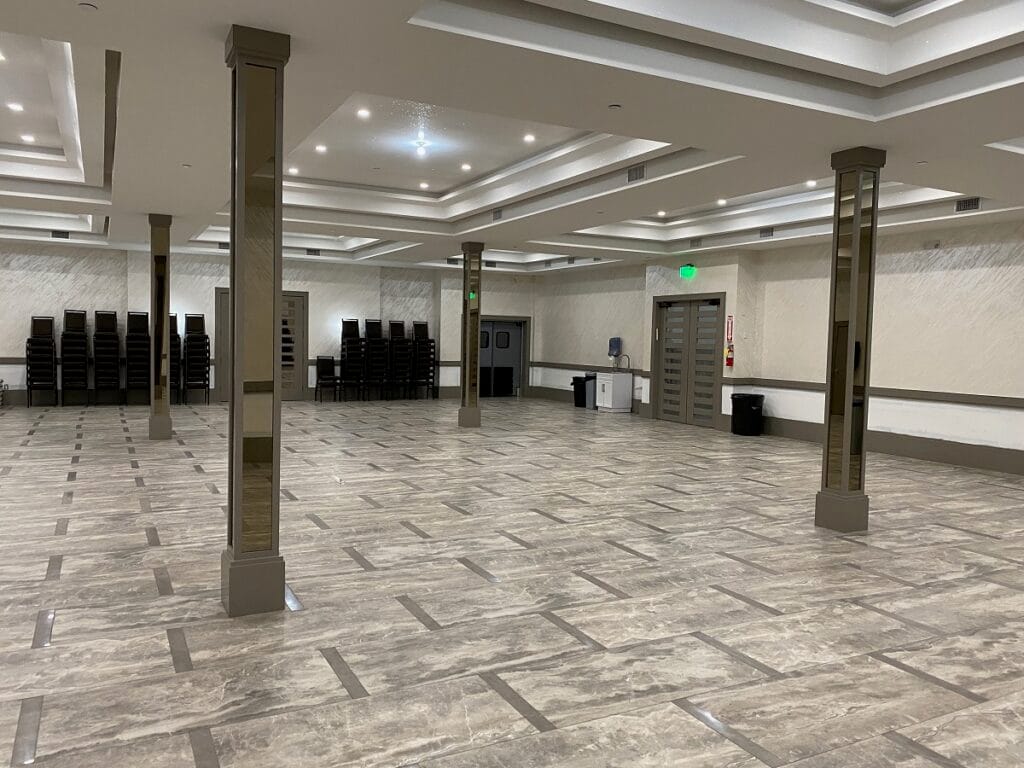 Synagogue Trim, Grandview_Ave