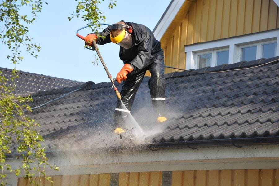 Gutter Cleaning & Repair